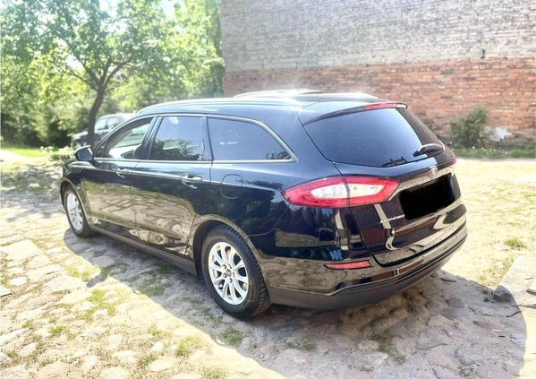 Ford Mondeo cena 51800 przebieg: 220000, rok produkcji 2016 z Grójec małe 254